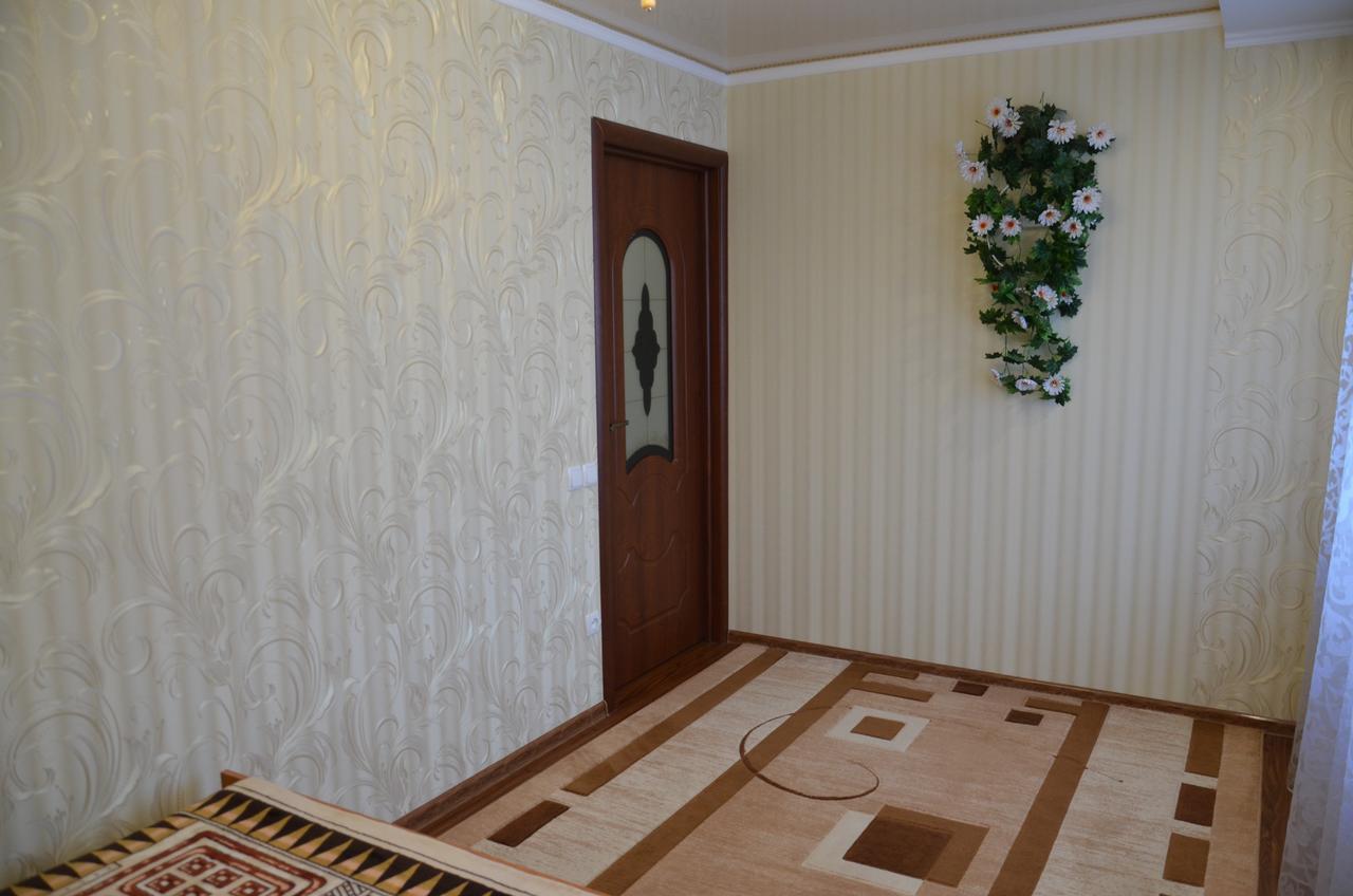 Apartamento Ветеринарный Berdychiv Exterior foto