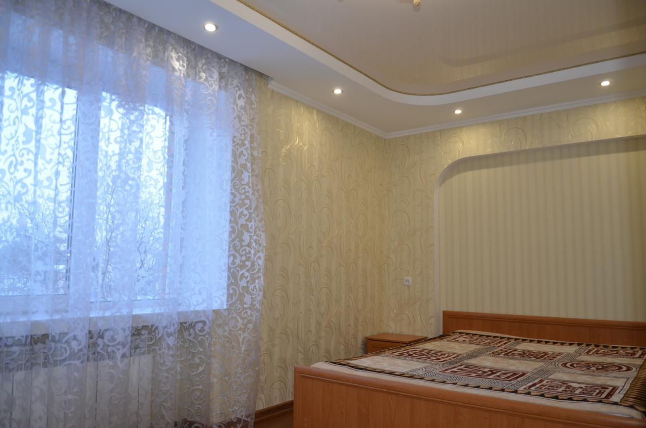 Apartamento Ветеринарный Berdychiv Exterior foto